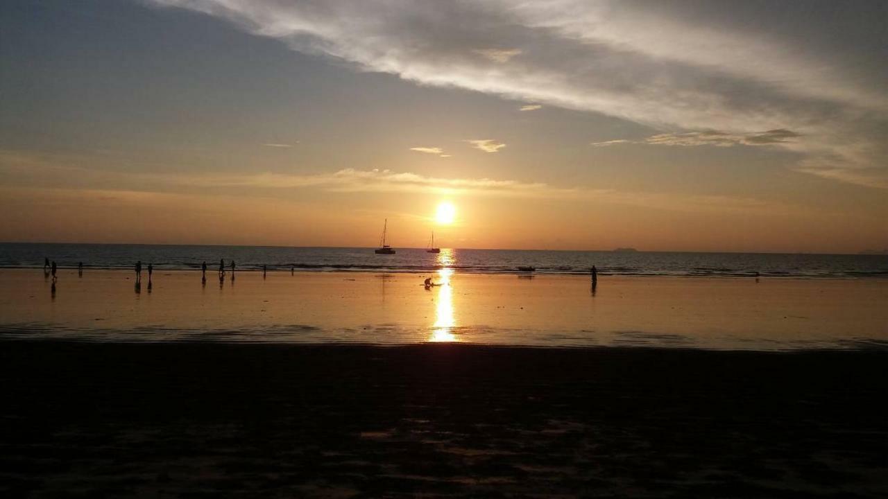 Laila​ Place Koh Lanta Exterior photo
